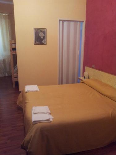 Albergo Tarsia Castrovillari Kültér fotó