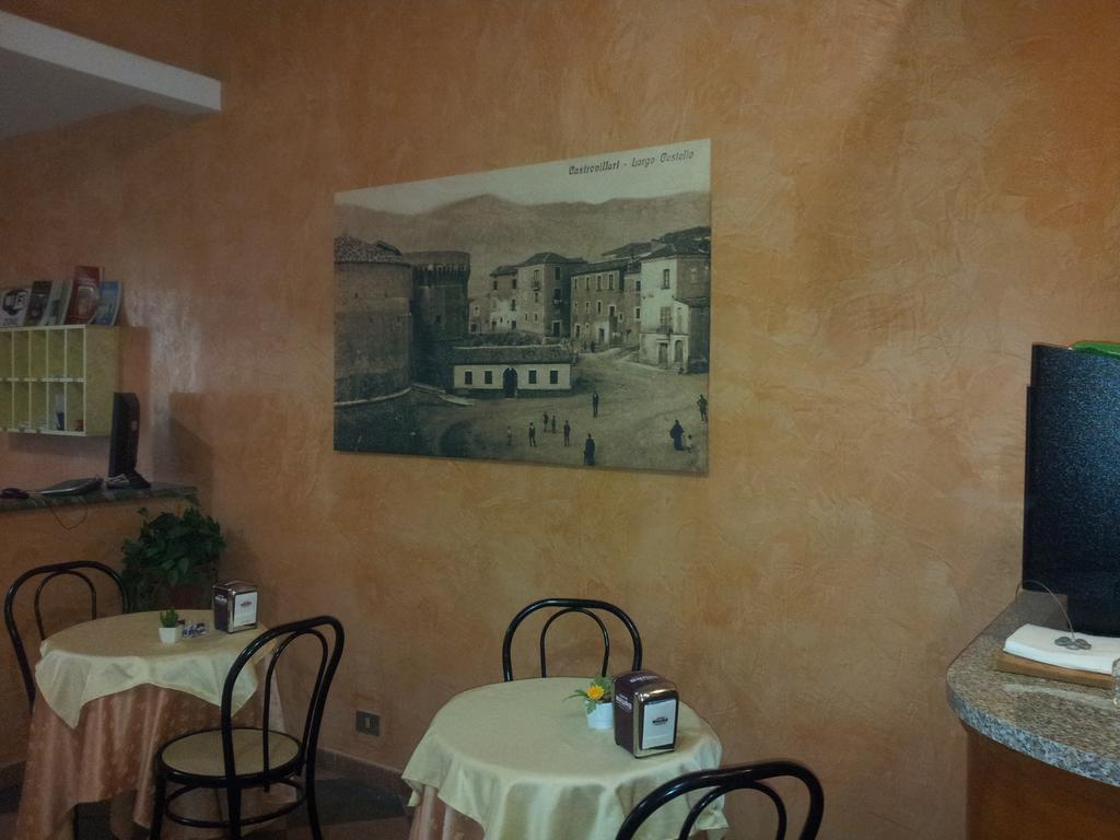 Albergo Tarsia Castrovillari Kültér fotó