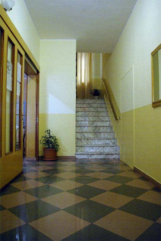 Albergo Tarsia Castrovillari Kültér fotó
